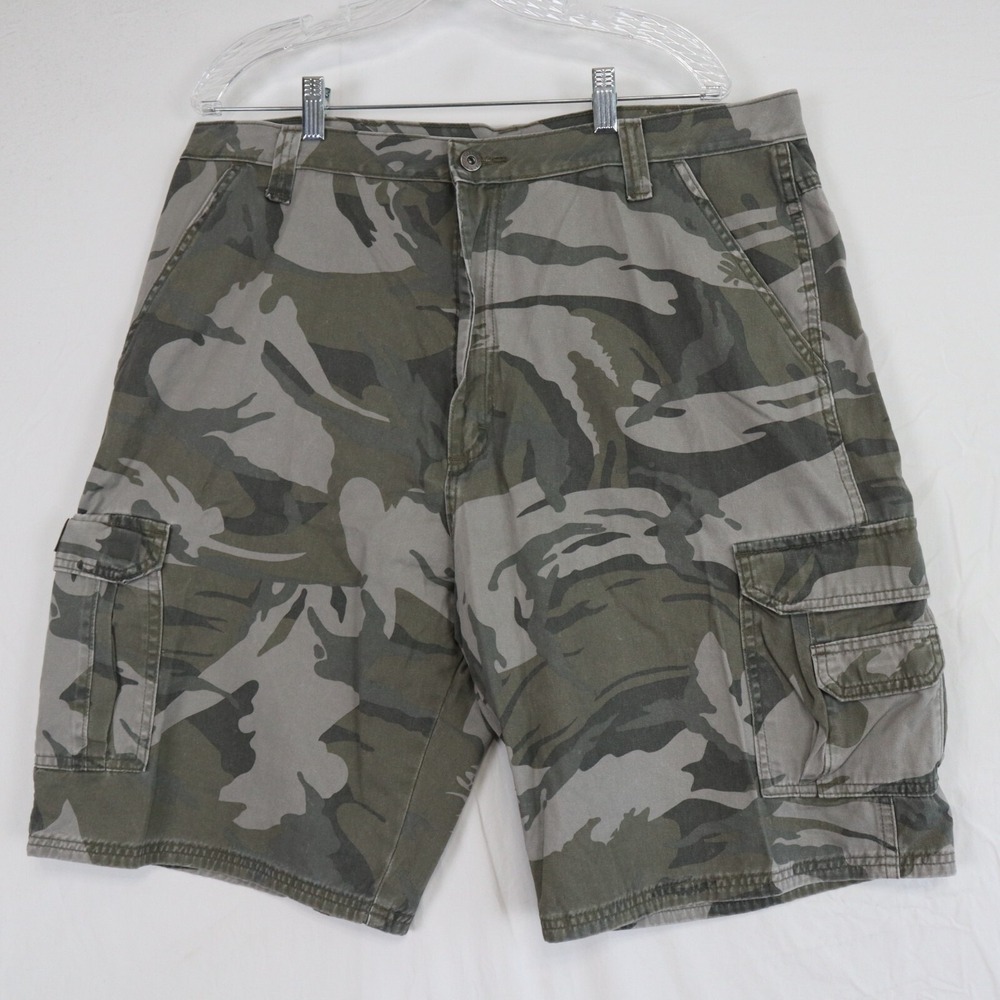 Wrangler Shorts Mens 38 Cargo Flap Pocket Outdoor Casual Cotton Army Green Camo